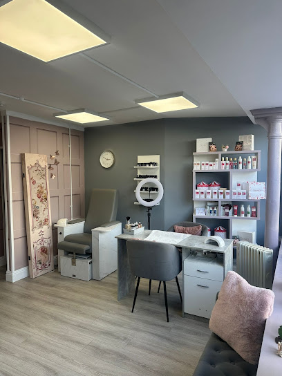 Aoife’s Beauty Salon Fermoy Aoife’s Beauty Salon Fermoy