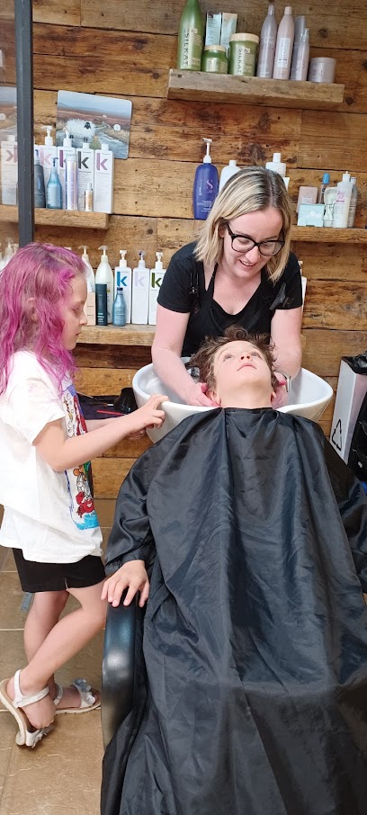 It’s U Mo Chúisle Hair Salon Loughrea It’s U Mo Chúisle Hair Salon Loughrea