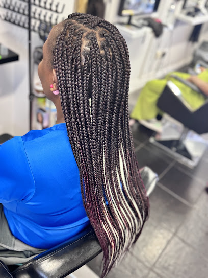 TinaUniquehaircliq Galway TinaUniquehaircliq Galway