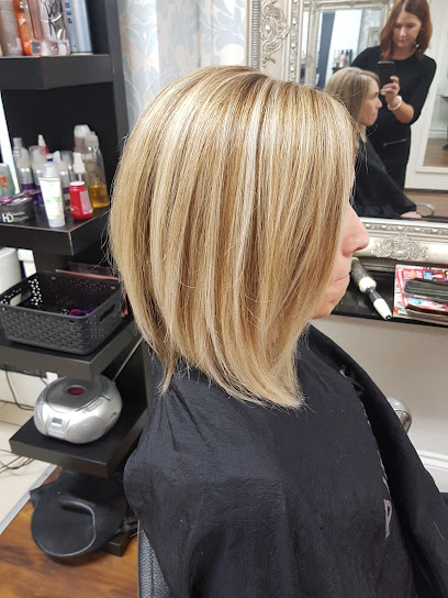 Urban Retreat hair salon Midleton Urban Retreat hair salon Midleton